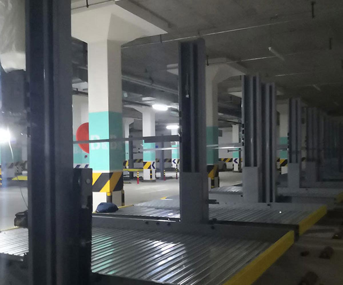 地下室升降式機械式立體停車設(shè)備短租.jpg